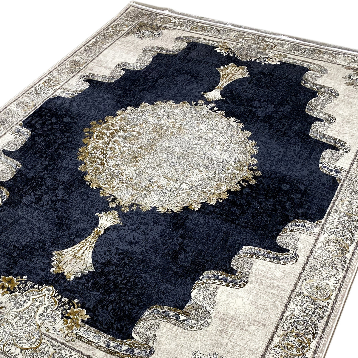 Teppich 170x240 cm Nahansicht: dunkelblauer Grund mit silber-goldenem Medaillon