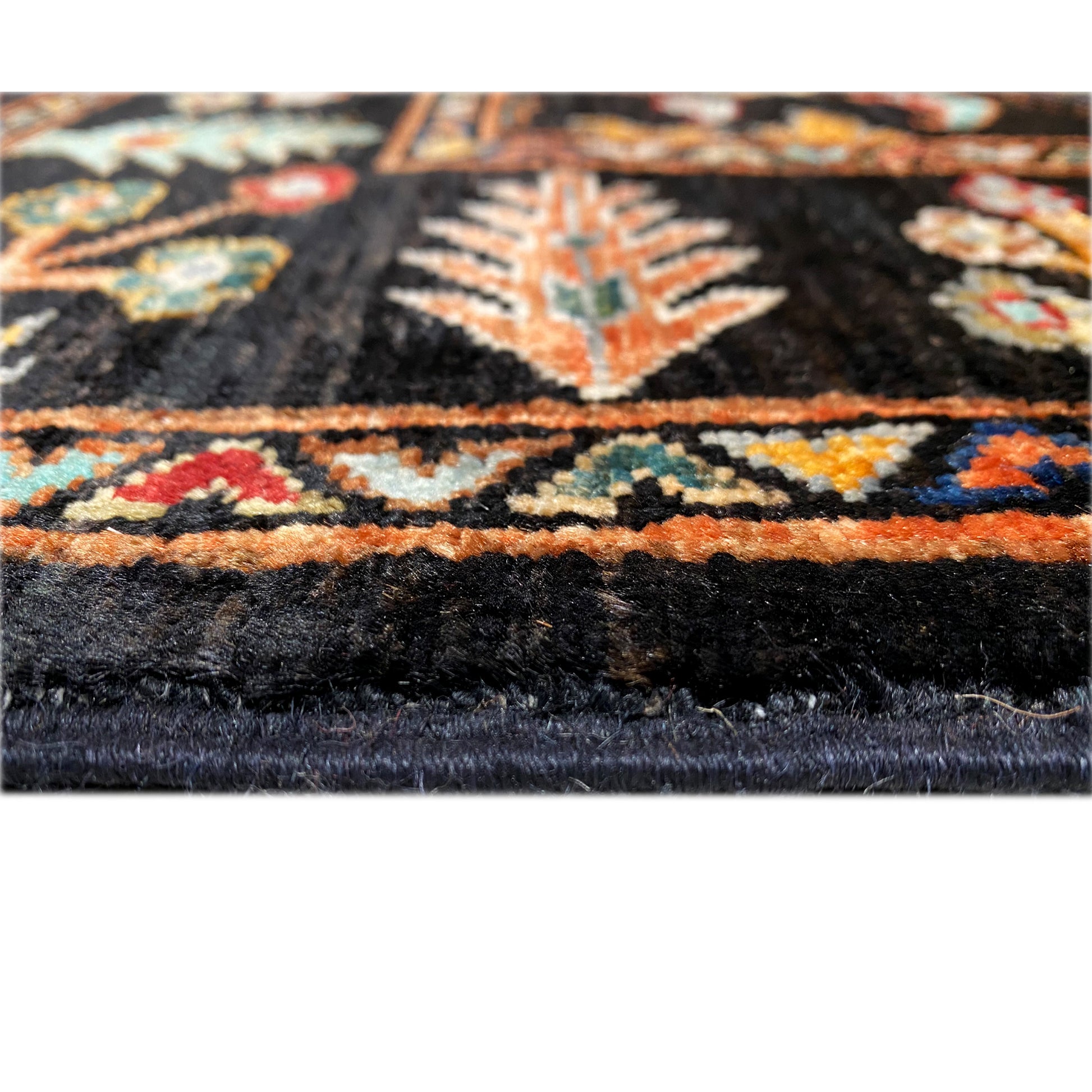 Schwarzer Khorjin Teppich 143x96 cm - German Carpet Shop