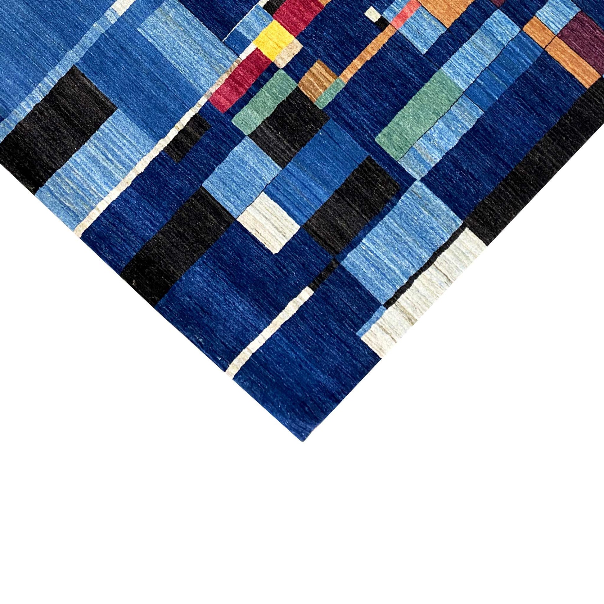 Handgeknüpfter Gabbeh Teppich in Blau, 243x172 cm - German Carpet Shop