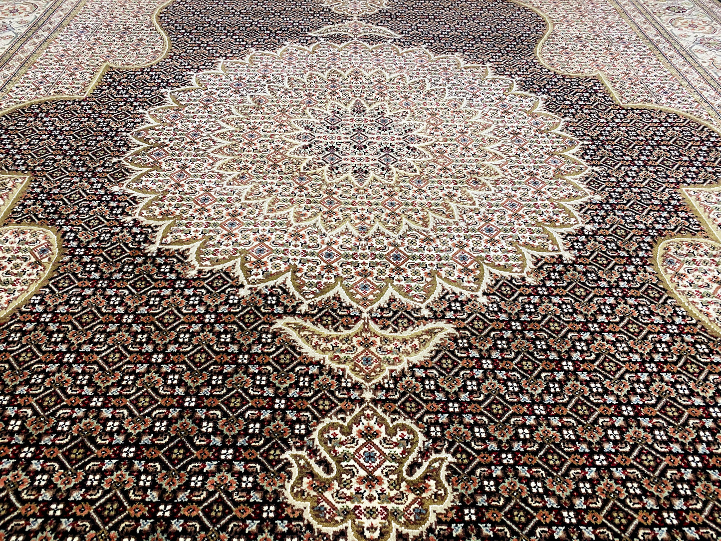 Indo Tabriz Teppich - 303x247cm