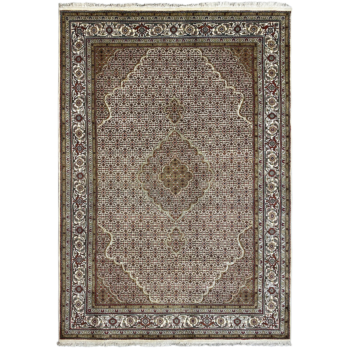 Indo Täbriz Teppich mit ornamentalem Medaillon, braunem Grund und Zierbordüre