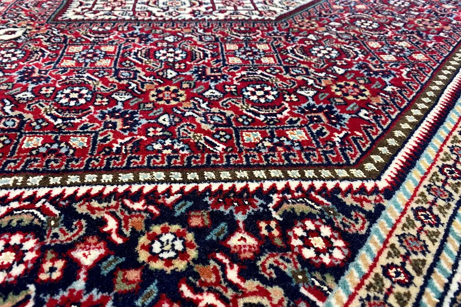 Bidjar - (184x125cm) - German Carpet Shop