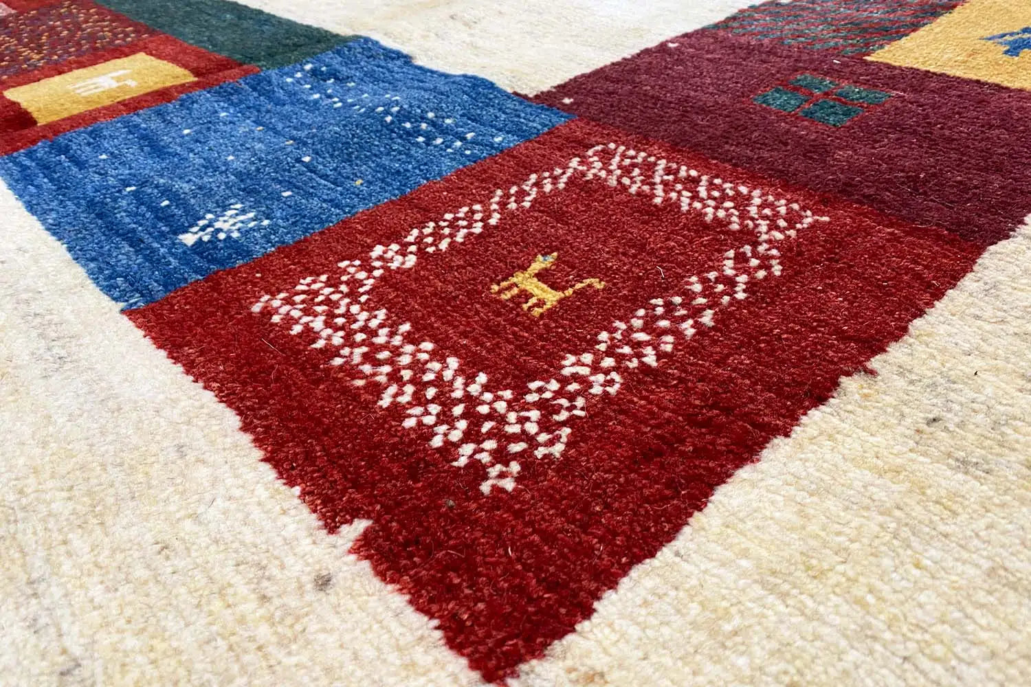 Gabbeh - (305x200cm) - German Carpet Shop