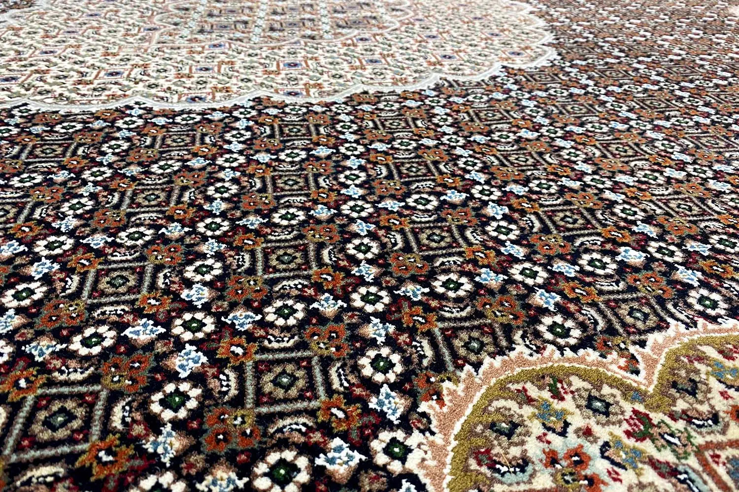 Indo Täbriz Teppich - (200x300cm) - German Carpet Shop