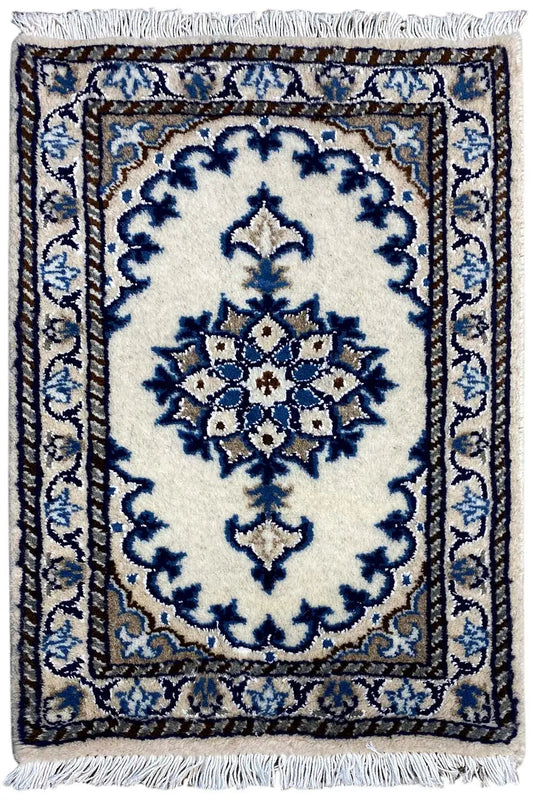 Nain (61x40cm) - German Carpet Shop