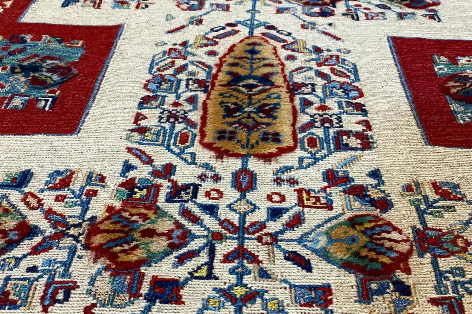 Soumakh Läufer (572x99 cm) - Premium Soumakh from German Carpet Shop - Just €3038! Shop now at German Carpet Shop