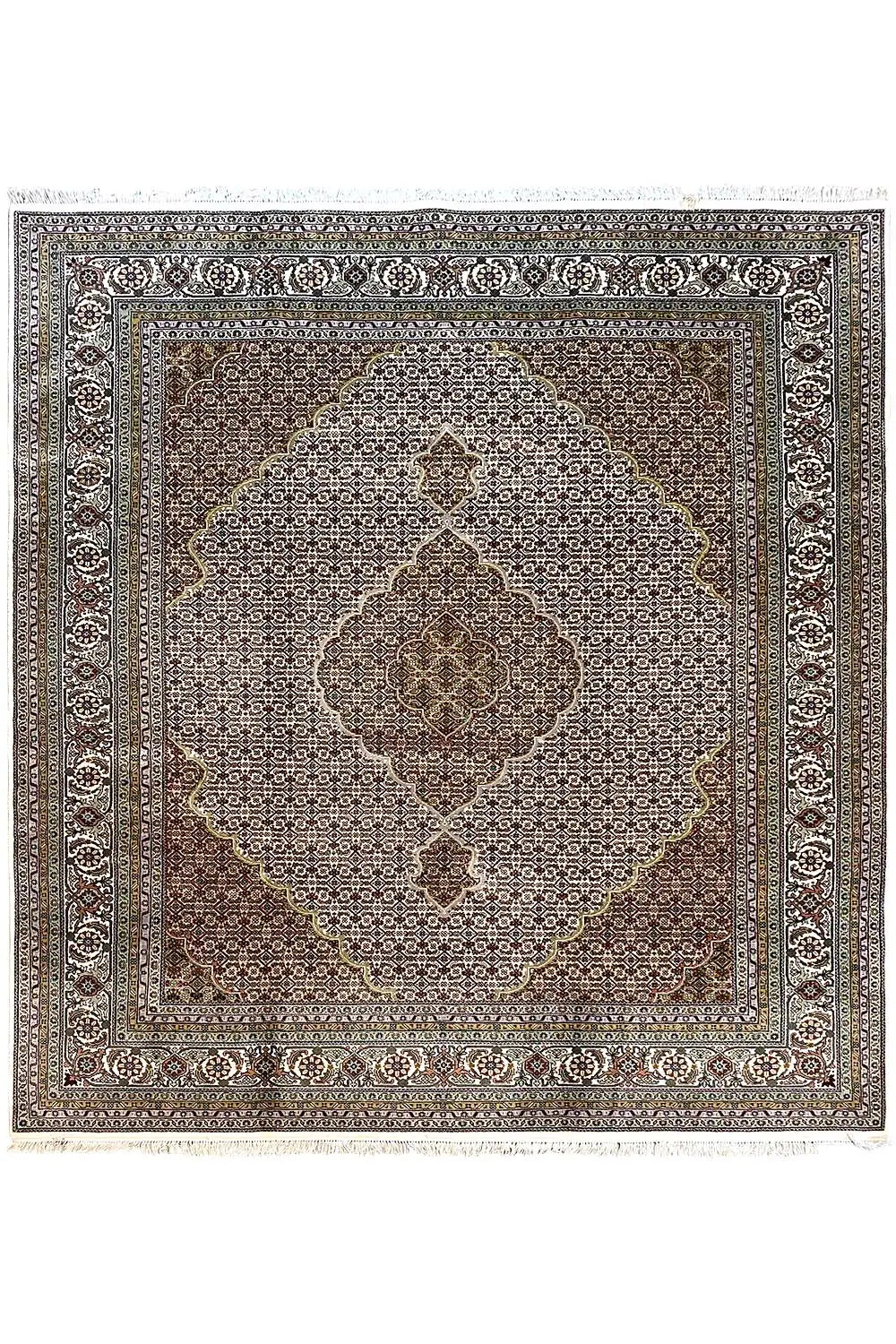 Indo Täbriz-Teppich 309x242 cm mit ornamentalem Medaillon, dunklem Braun und Creme
