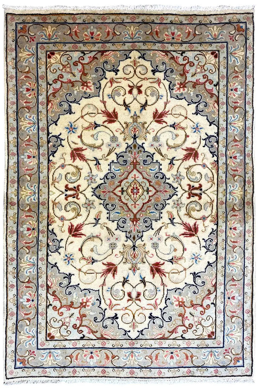 Keshan - Beige (147x102 cm) - German Carpet Shop