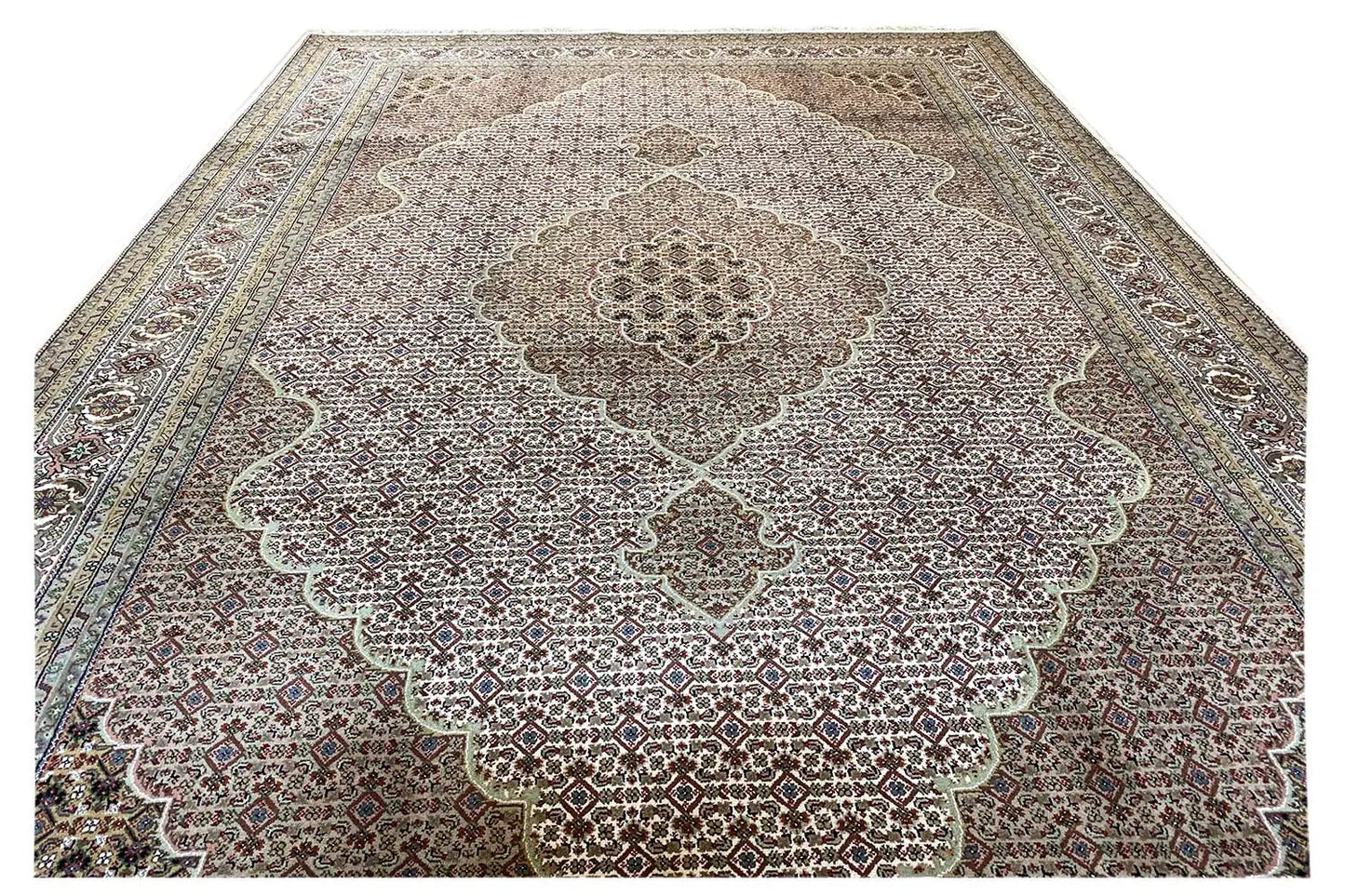 Indo Täbriz Teppich - (355x250cm) - German Carpet Shop