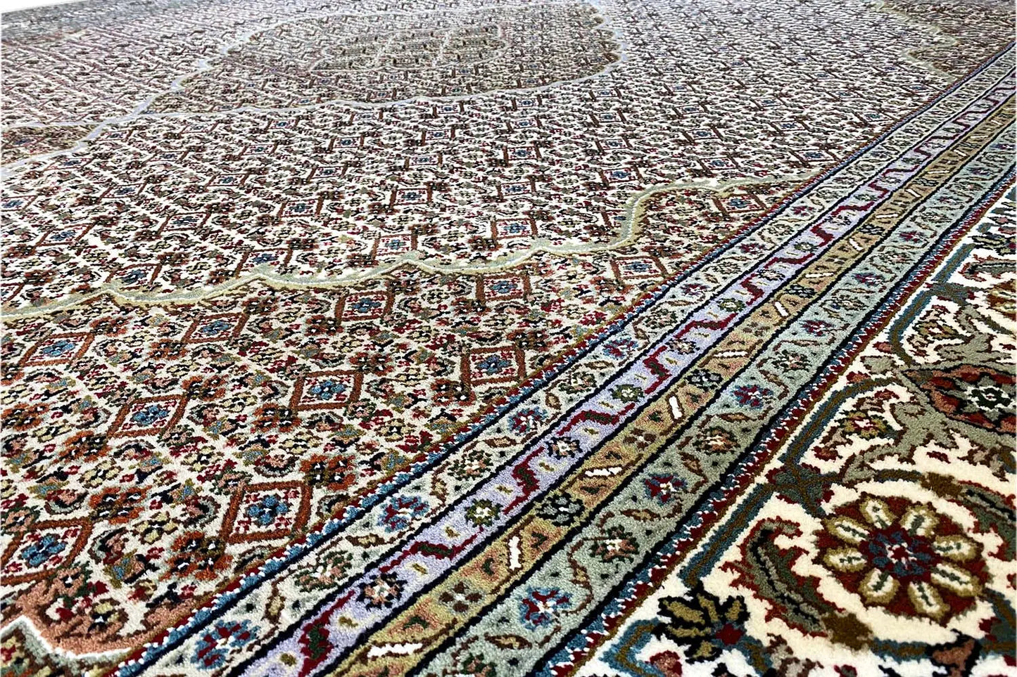 Indo Täbriz Teppich - (309x242cm) - German Carpet Shop