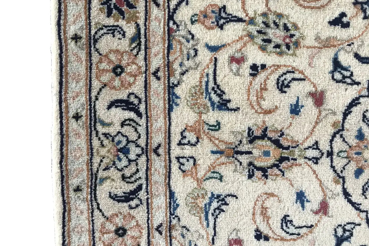 Keshan - Beige (148x98 cm) - German Carpet Shop