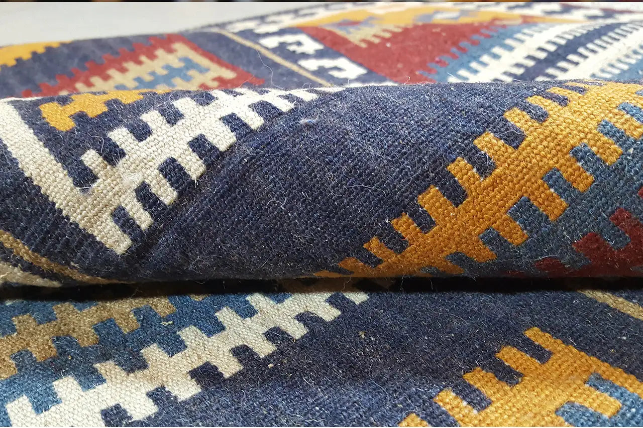 Kilim Qashqai - 802405 (253x163 cm) - Premium Kelim from German Carpet Shop - Just €359! Shop now at German Carpet Shop