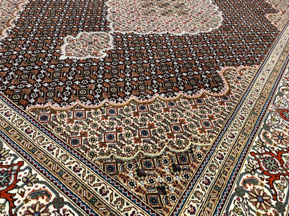 Indo Täbriz Teppich - 241x175 cm