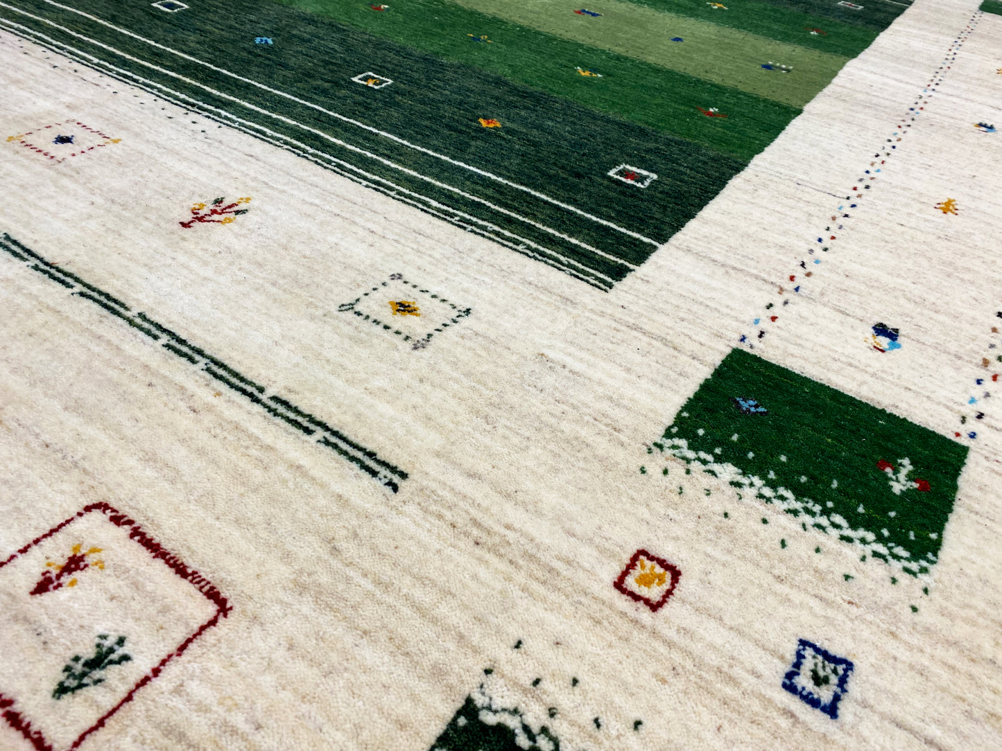 Loom Luri Teppich - 175x241 cm