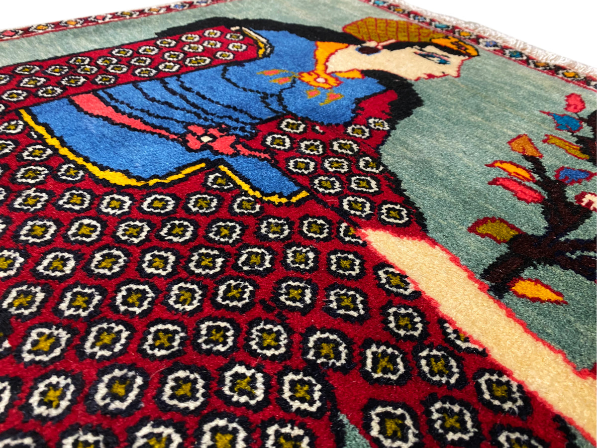 Poshti Teppich 68x63 cm Detail: Kleinteilige Musterstreifen, Figurmotiv, Bordürenrand, Fransen