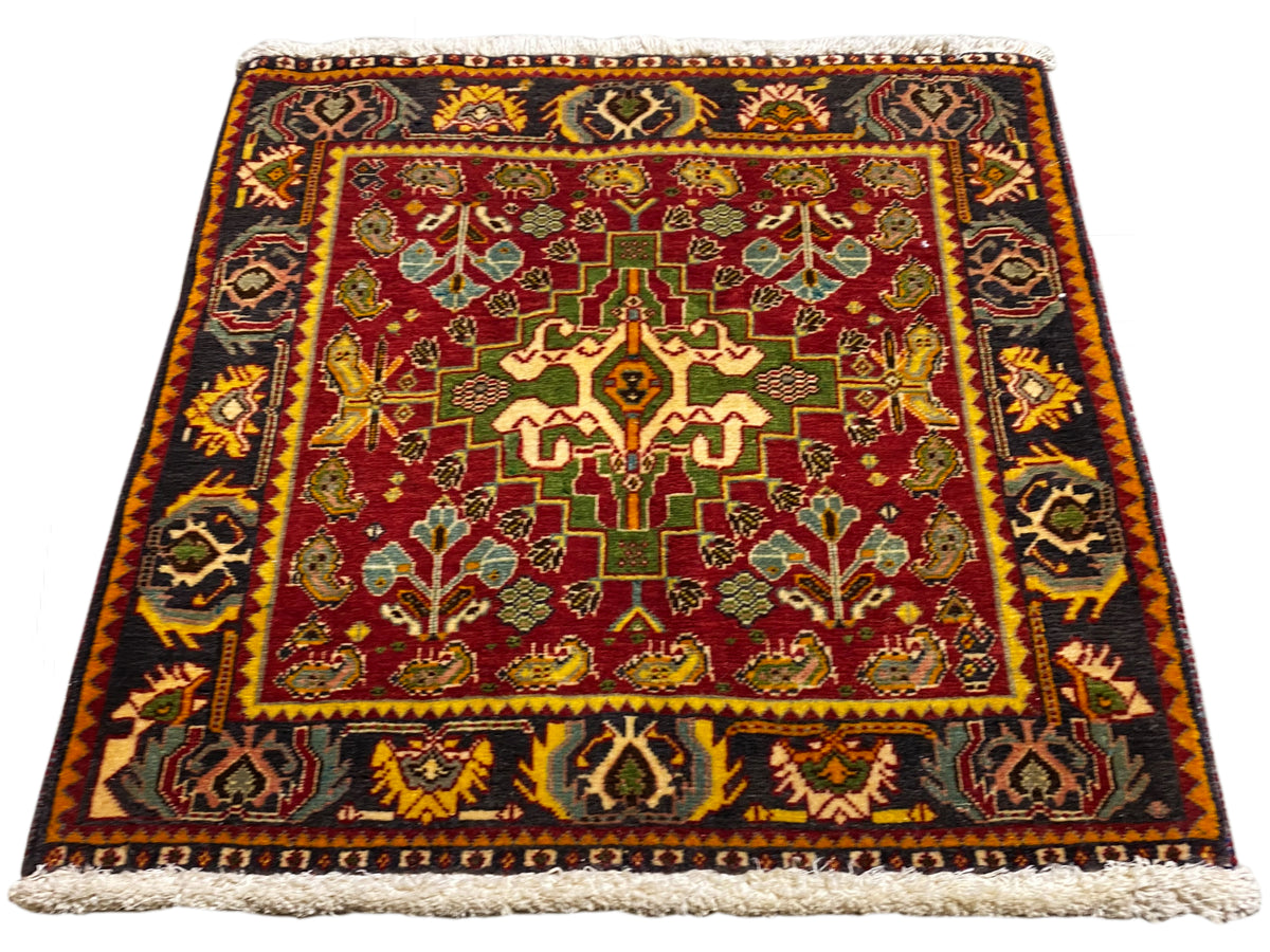 Poshti-Teppich 61x61 cm, rechteckig, rot mit schwarzen und goldenen Bordüren