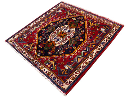 Poshti-Teppich (67×67 cm) diagonal: rotbraune Bordüre, blaues Feld mit Ornamenten
