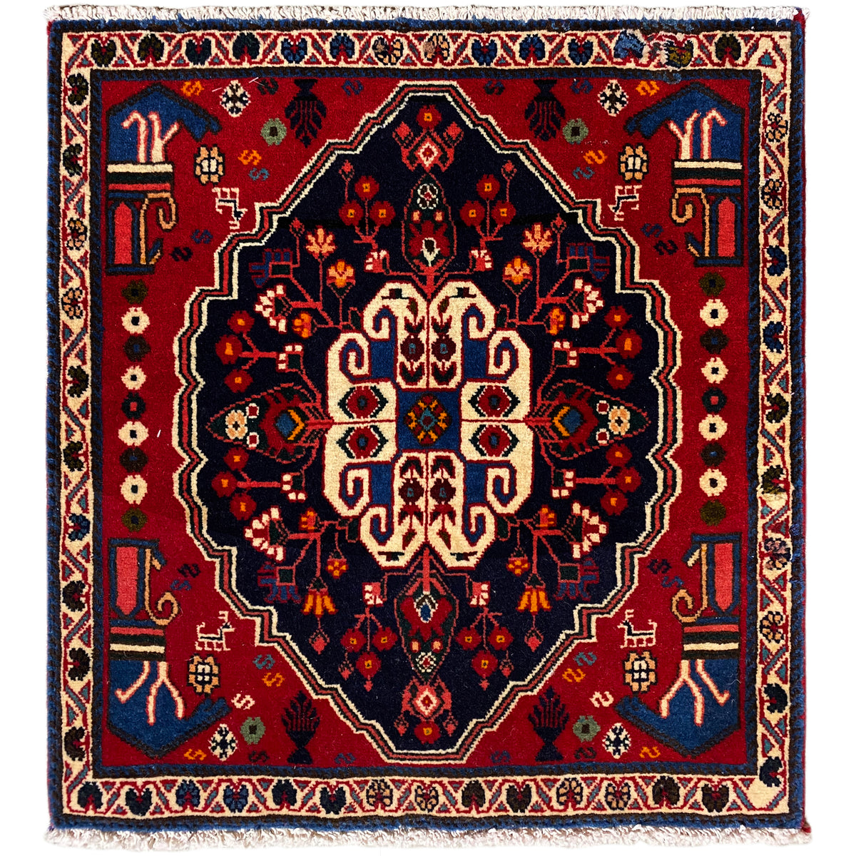 Teppich mit rotem, blauem und beigem Ornamentmuster, quadratisch, 68x64 cm