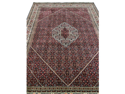 Handarbeit Bidjar Teppich aus Wolle in Rot-Creme, robust und elegant