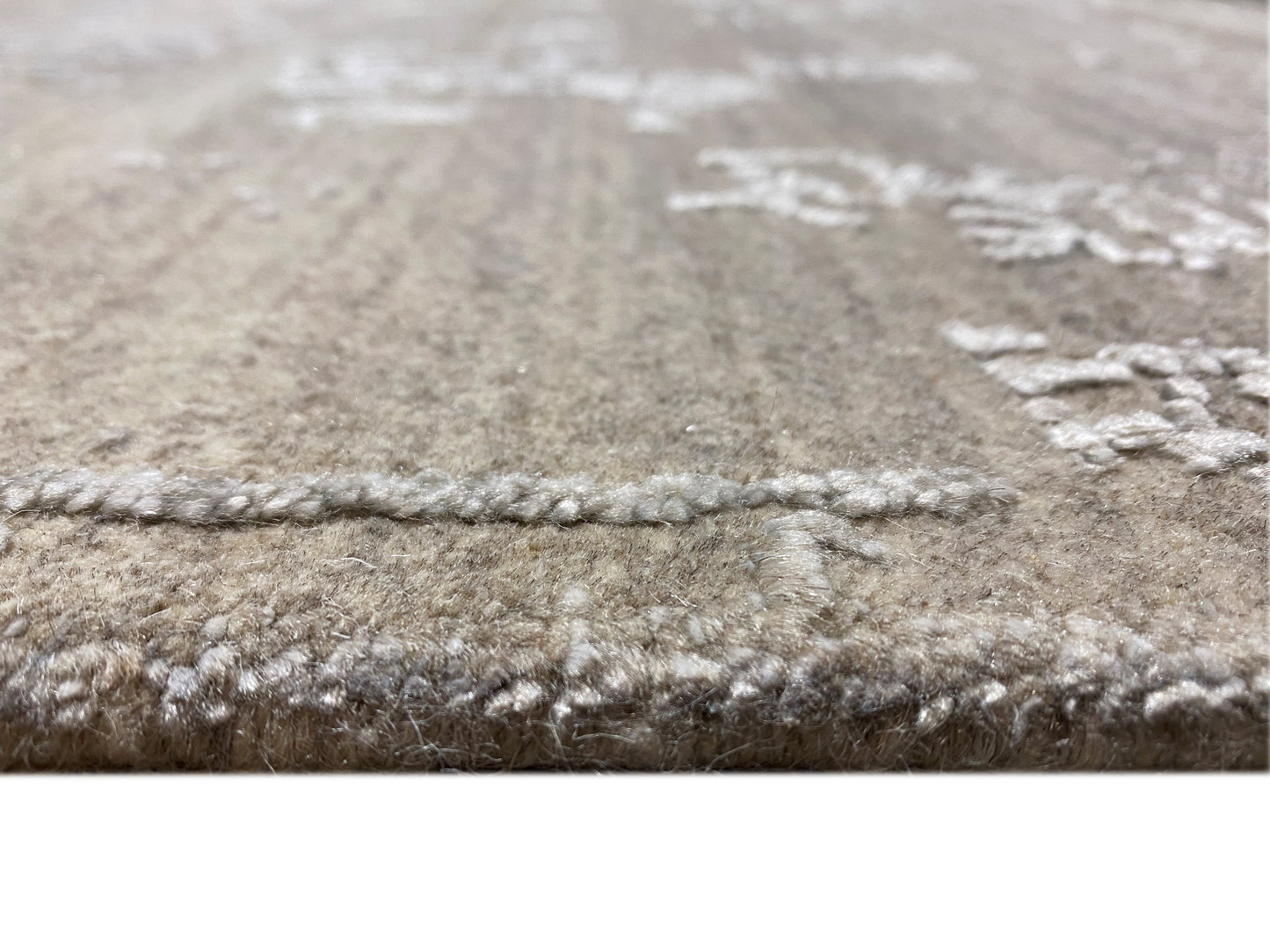 Designer Wohnteppich handgewebt für stilvolle Einrichtung