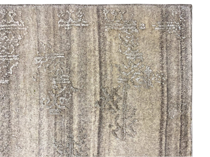 Edler Teppich aus Wolle und Viskose handgeknüpft