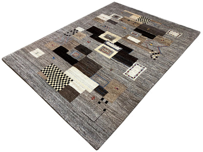 Gabbeh Teppich mit kreativem Patchwork aus Wolle